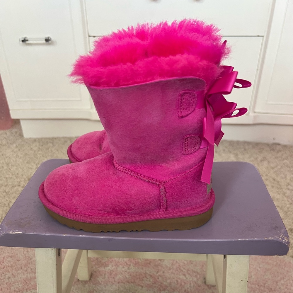 UGG Bright Pink Furry Kids Boots - Picture 3 of 8
